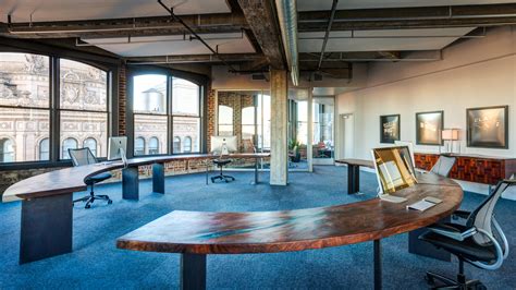 benchmark headquarters
